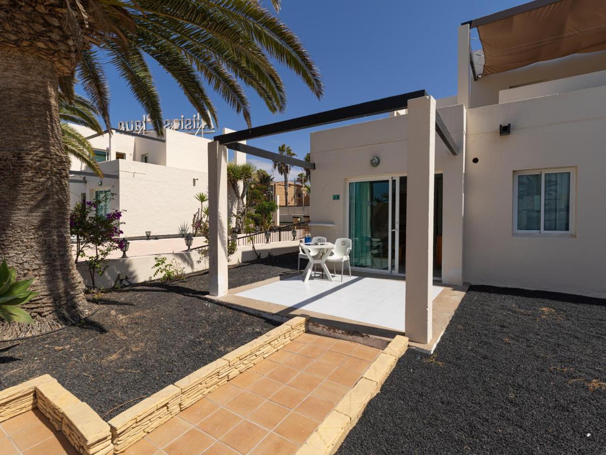 Homeforguest Apartamento Con Terraza Y Piscina En Corralejo Exteriér fotografie